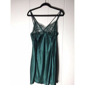 Vintage Victoria's Secret Slip Style Chemise Slip Lace Trim Green Large